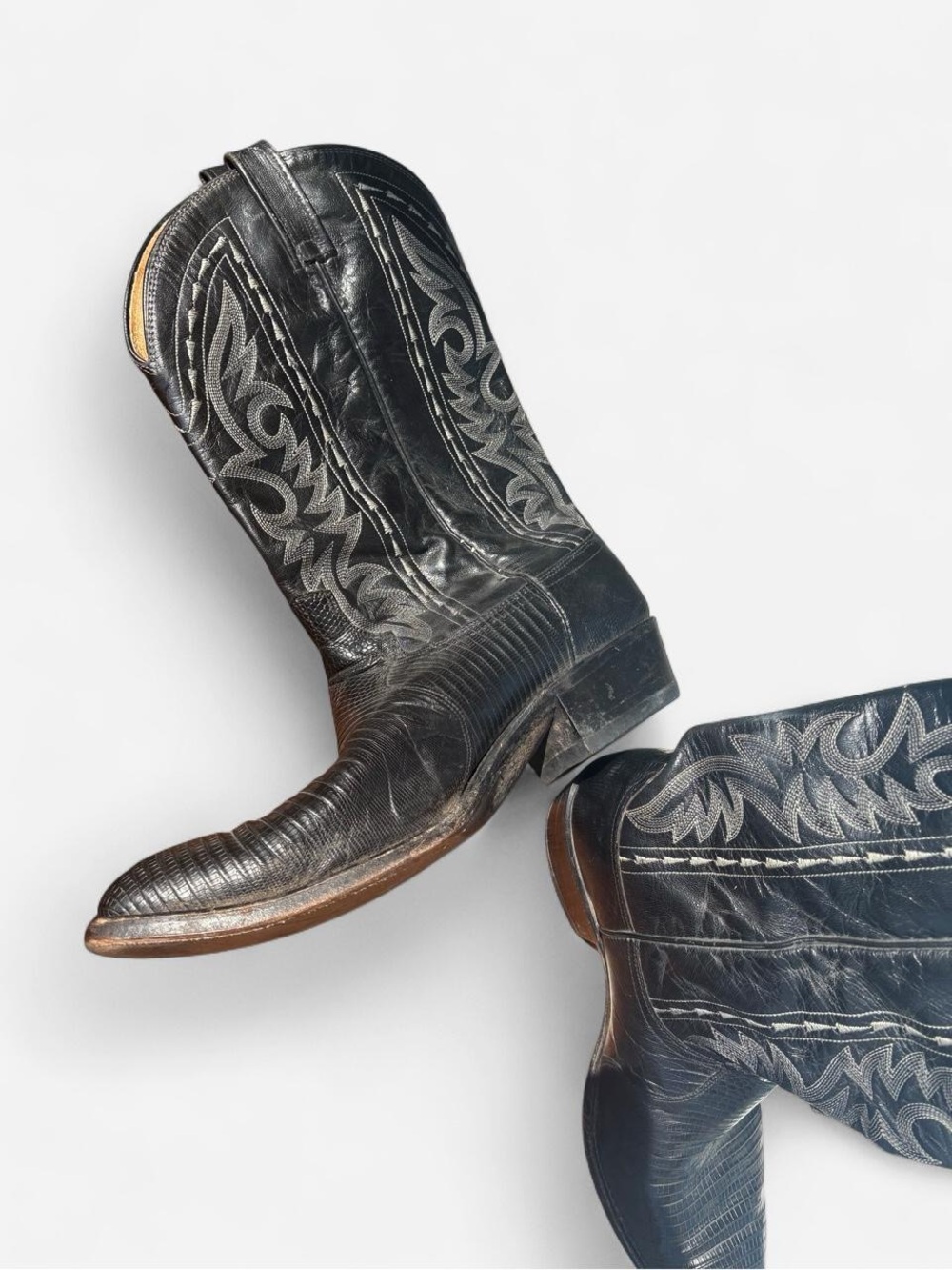 Men’s Dan post Classic Black Embroidered Western Cowboy Boots - Men